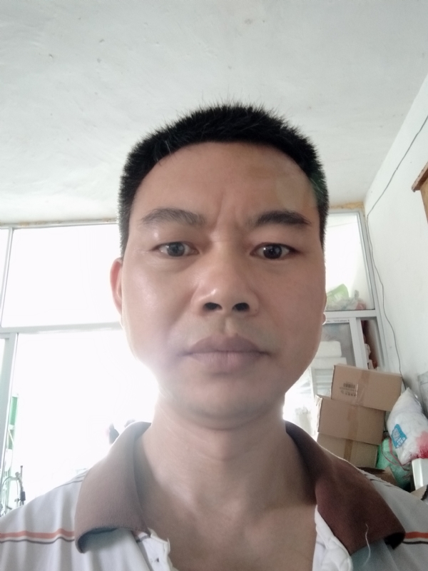 平凡一生的第一张照片--兴国残疾人相亲网